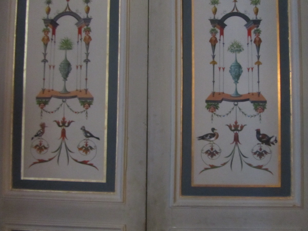Painted cupboard at Villa di Geggiano, Siena