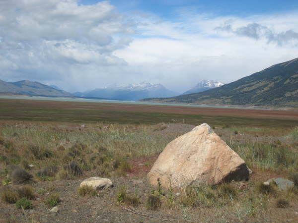 Erratic boulder near El Calafate