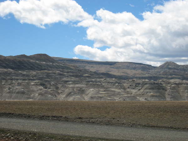 Rock formations en route to El Chalten