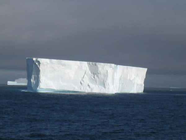 En route to the Antarctic Peninsula