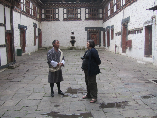 Dzong (temple) at Trongsa