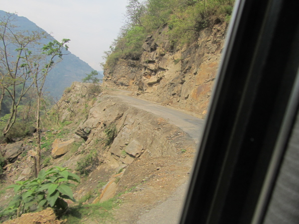 DON'T LOOK DOWN - the view from the bus