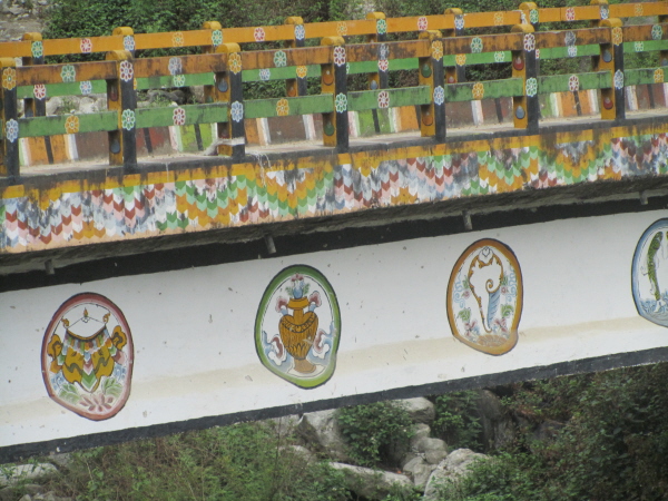 Decorated bridge