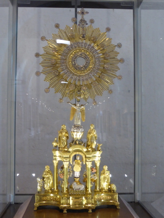 Ostensorium in Santa Catalina Monastery in Arequipa