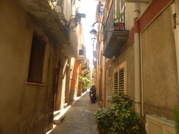 Even narrower streets