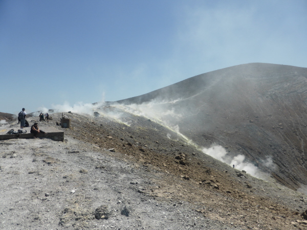 The lower rim (as high as we went)